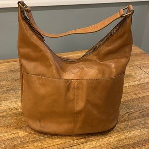 American Leather Co. Tan Shoulder Hobo Bag. Soft Leather. Organization Pockets.